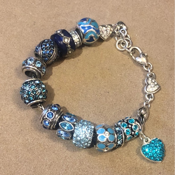 🆕Listing 🆕 Brighton Heart Slide bracelet Crystal hearts Holds charms, beads NWOT - Picture 5 of 8